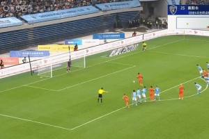 完美平台下载-【中超】奥斯卡双响拜合拉木染红 新鹏城3比4玉昆